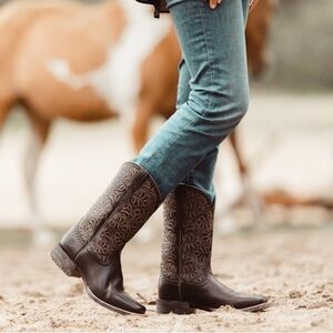 Ariat Women's Round Up Remuda Western Boots Dark Brown Sz 6.5